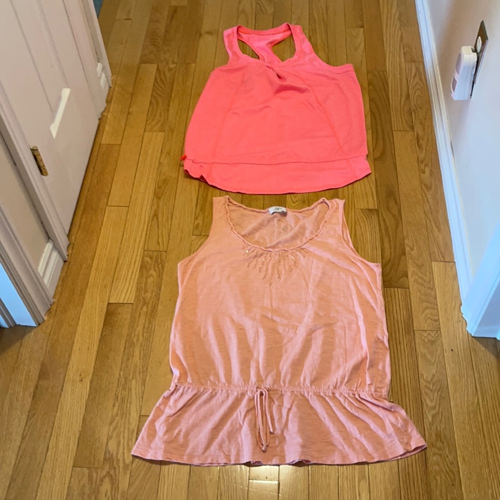LOFT & 32 degrees tank tops size large.